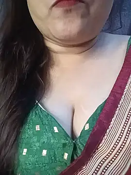 naughtymadam online show from May 22, 5:58 am