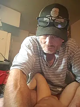 Snapshot of ROBERT0516 chatting on July 18, 10:30 am ROBERT0516 online show from July 18, 10:30 am