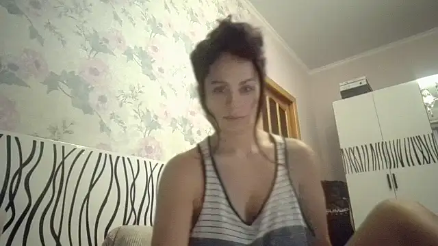 Snapshot of LindaStarS chatting on November 16, 6:13 pm LindaStarS online show from November 16, 6:13 pm