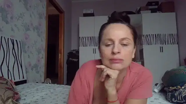 Snapshot of LindaStarS chatting on November 28, 12:41 pm LindaStarS online show from November 28, 12:41 pm