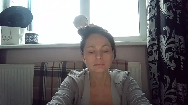 LindaStarS online show from April 29, 5:06 pm