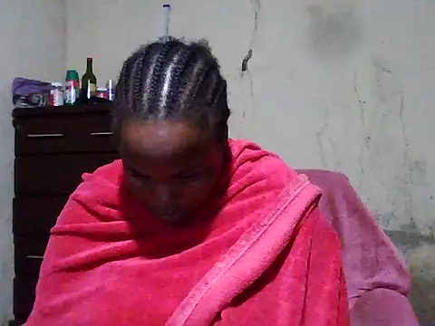 Snapshot of sexybigboobz chatting on May 7, 12:38 am sexybigboobz online show from May 7, 12:38 am