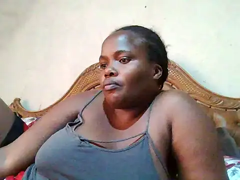 Snapshot of sexybigboobz chatting on May 16, 10:36 am sexybigboobz online show from May 16, 10:36 am
