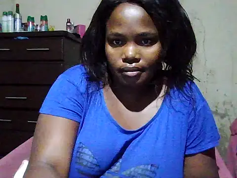 Snapshot of sexybigboobz chatting on May 29, 10:41 pm sexybigboobz online show from May 29, 10:41 pm