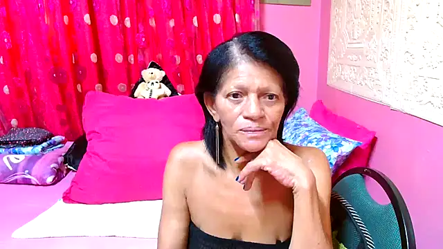 SLUTTYROXY online show from February 6, 7:56 am