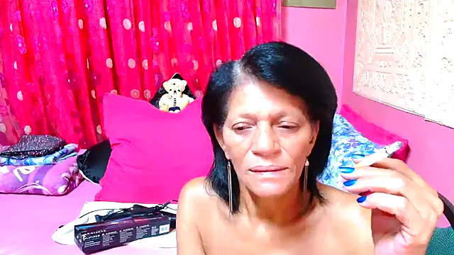 SLUTTYROXY online show from February 6, 11:21 am