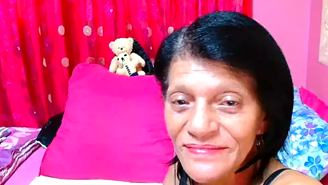 SLUTTYROXY online show from February 8, 6:43 am