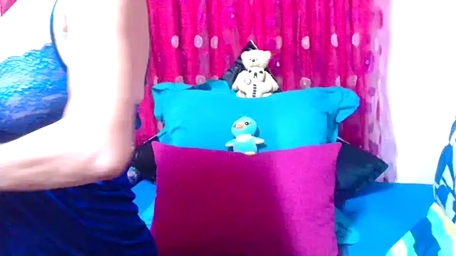 SLUTTYROXY online show from October 18, 6:52 pm