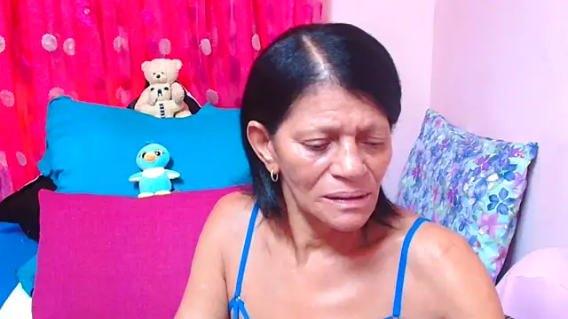 SLUTTYROXY online show from February 17, 8:11 am