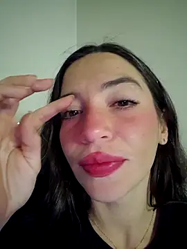 Snapshot of loveuu-bae chatting on October 7, 12:41 am loveuu-bae online show from October 7, 12:41 am