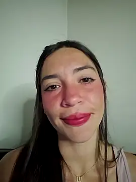 Snapshot of loveuu-bae chatting on December 16, 12:59 am loveuu-bae online show from December 16, 12:59 am