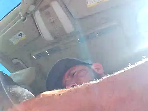 UncutHammer69 online show from October 1, 8:15 pm