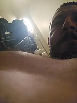 UncutHammer69 online show from October 23, 10:58 am