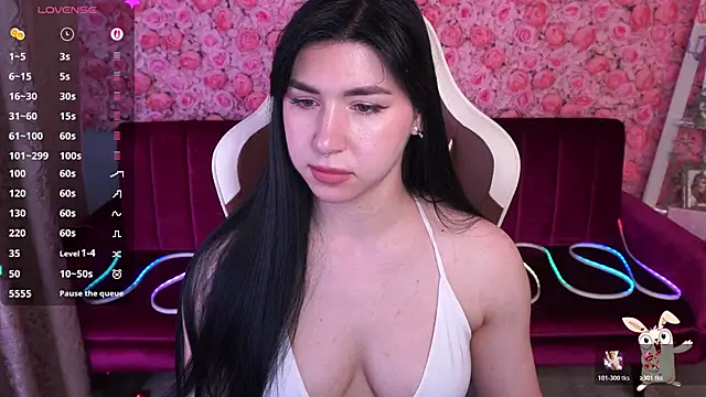 EmilyCandyy online show from June 12, 6:23 am
