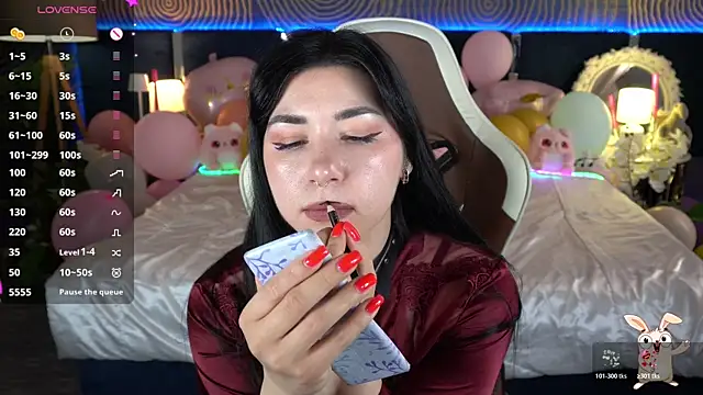 EmilyCandyy online show from July 6, 5:59 am