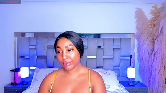 Cammiila online show from July 8, 4:22 pm