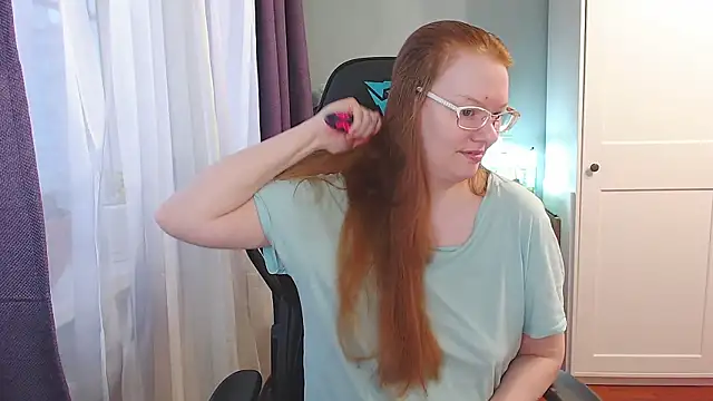 Snapshot of Lady_Inari chatting on November 6, 12:06 pm Lady Inari online show from November 6, 12:06 pm