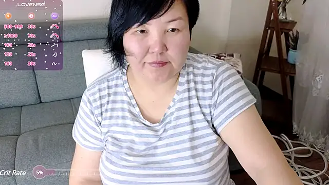 Snapshot of pussygold88 chatting on December 4, 6:22 am pussygold88 online show from December 4, 6:22 am