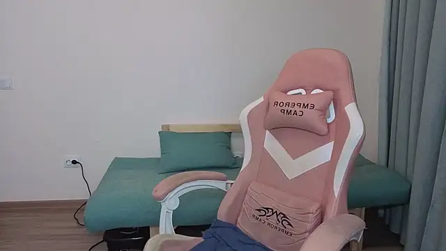 Jessy Ginger online show from December 22, 10:01 am