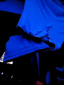 Snapshot of Chubby_DIck4you chatting on October 24, 11:34 pm Chubby DIck4you online show from October 24, 11:34 pm