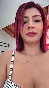LINDA PATTY94 online show from May 7, 3:39 pm