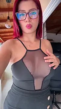 LINDA PATTY94 online show from May 14, 8:04 pm