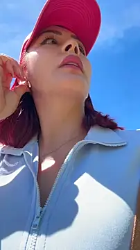 LINDA PATTY94 online show from June 10, 3:33 pm