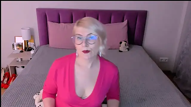 sabrinamacmarren online show from November 22, 2:16 pm