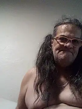 Snapshot of freaknastyfoxie chatting on July 27, 2:18 am freaknastyfoxie online show from July 27, 2:18 am