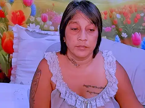 indianroxy online show from November 20, 9:58 pm