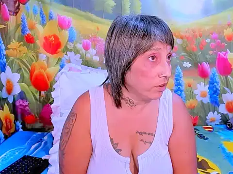 indianroxy online show from January 13, 6:40 am