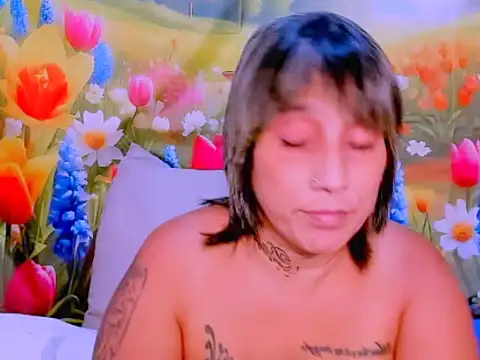 indianroxy online show from February 19, 7:26 am