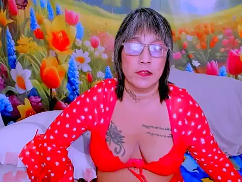 indianroxy online show from April 30, 7:42 pm