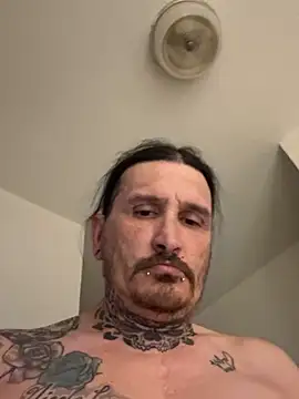 tazzfazz online show from April 12, 4:50 am