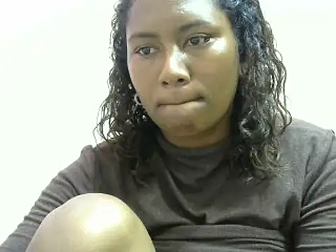 Snapshot of cutybigass chatting on February 19, 4:55 pm cutybigass online show from February 19, 4:55 pm