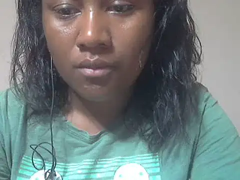 cutybigass online show from June 15, 6:43 pm