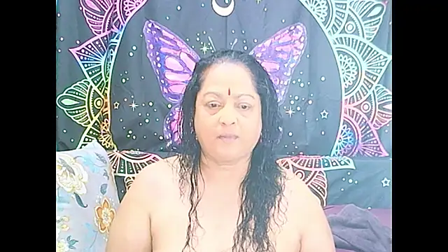 Snapshot of matureindian chatting on July 22, 9:23 am matureindian online show from July 22, 9:23 am