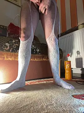 Snapshot of Love4sud chatting on December 27, 7:03 pm Love4sud online show from December 27, 7:03 pm