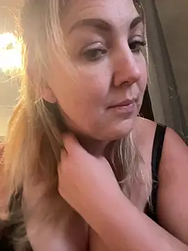 Snapshot of Anna_Alexa chatting on January 10, 2:02 pm Anna Alexa online show from January 10, 2:02 pm