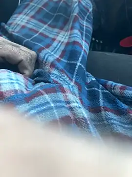 Snapshot of mikeylong chatting on January 2, 1:19 pm mikeylong online show from January 2, 1:19 pm