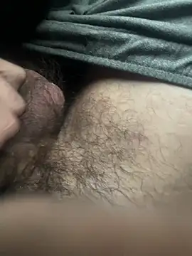 Snapshot of mikeylong chatting on February 23, 12:05 pm mikeylong online show from February 23, 12:05 pm