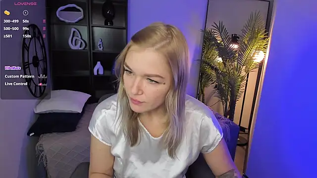 BellaDreamy online show from December 5, 5:16 am