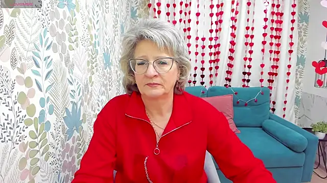 EvelynJoyful online show from February 17, 6:31 am