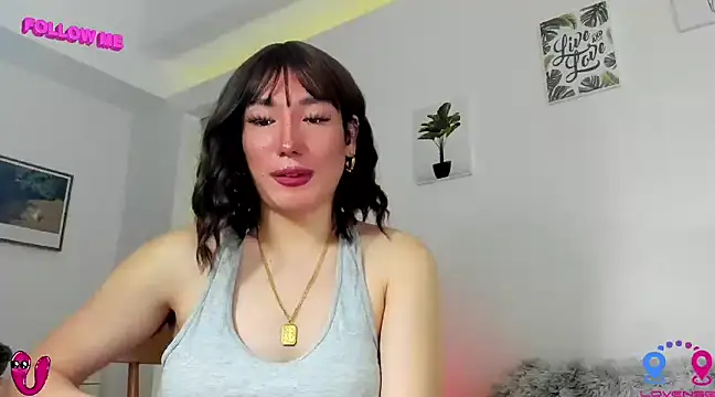 Snapshot of hottycrishina chatting on March 1, 7:19 am hottycrishina online show from March 1, 7:19 am