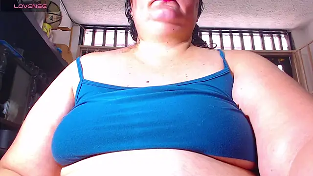 ashelymalefica online show from September 30, 6:46 pm