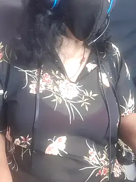 FreehandCircle online show from January 15, 6:08 pm