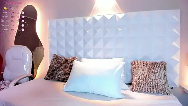 myax evans online show from January 13, 11:41 am