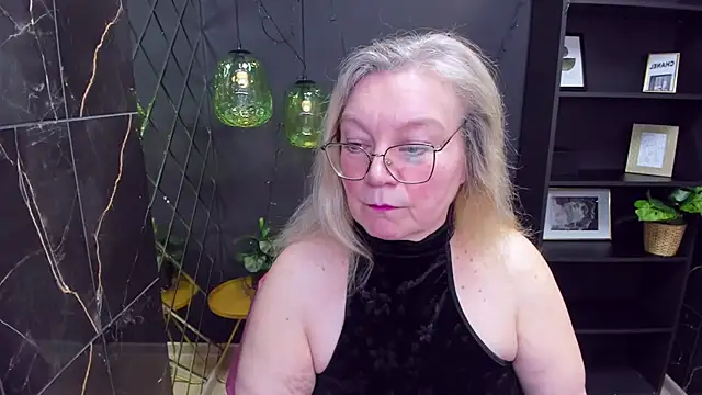 NataliMellow online show from January 11, 1:11 pm