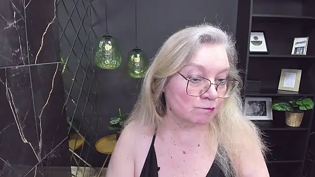 NataliMellow online show from February 7, 1:11 pm