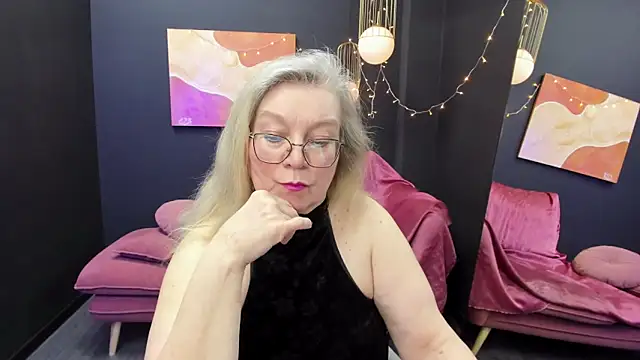 NataliMellow online show from February 9, 1:46 pm